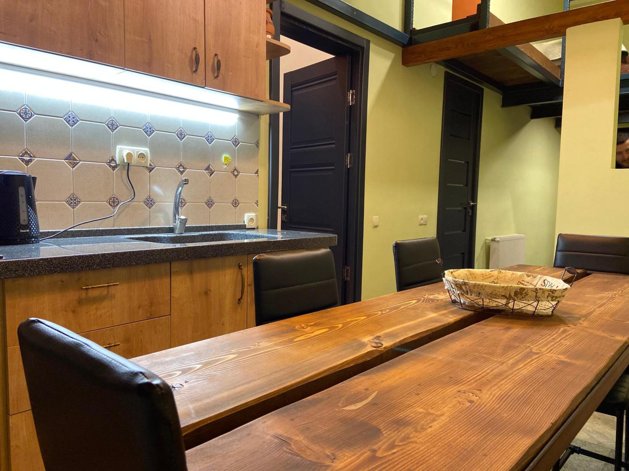 Mia B&B Old Tbilisi Rom bilde